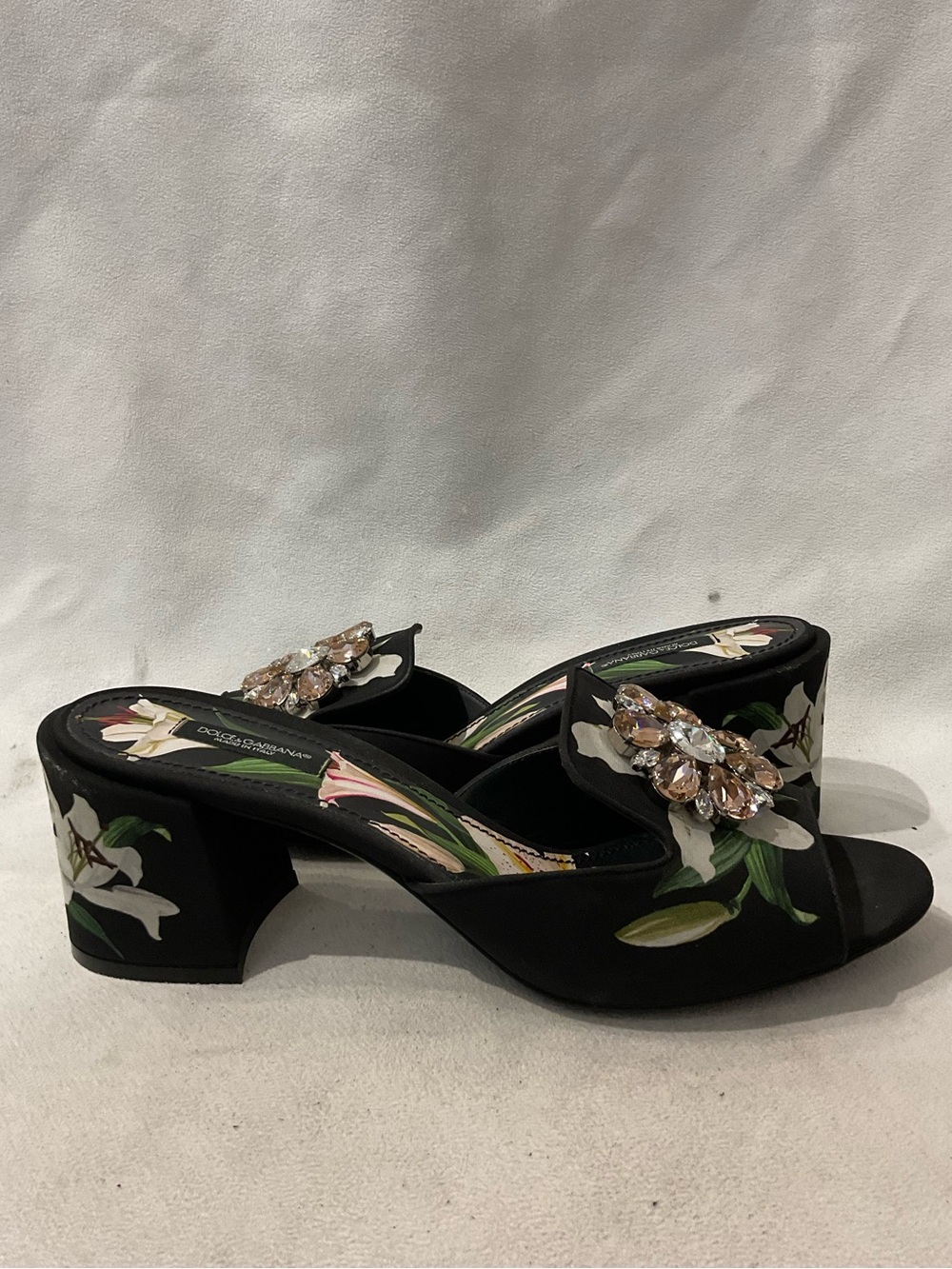 Dolce & Gabbana Block Heel - Picture 1 of 6